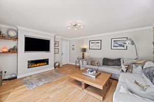 Lounge- click for photo gallery